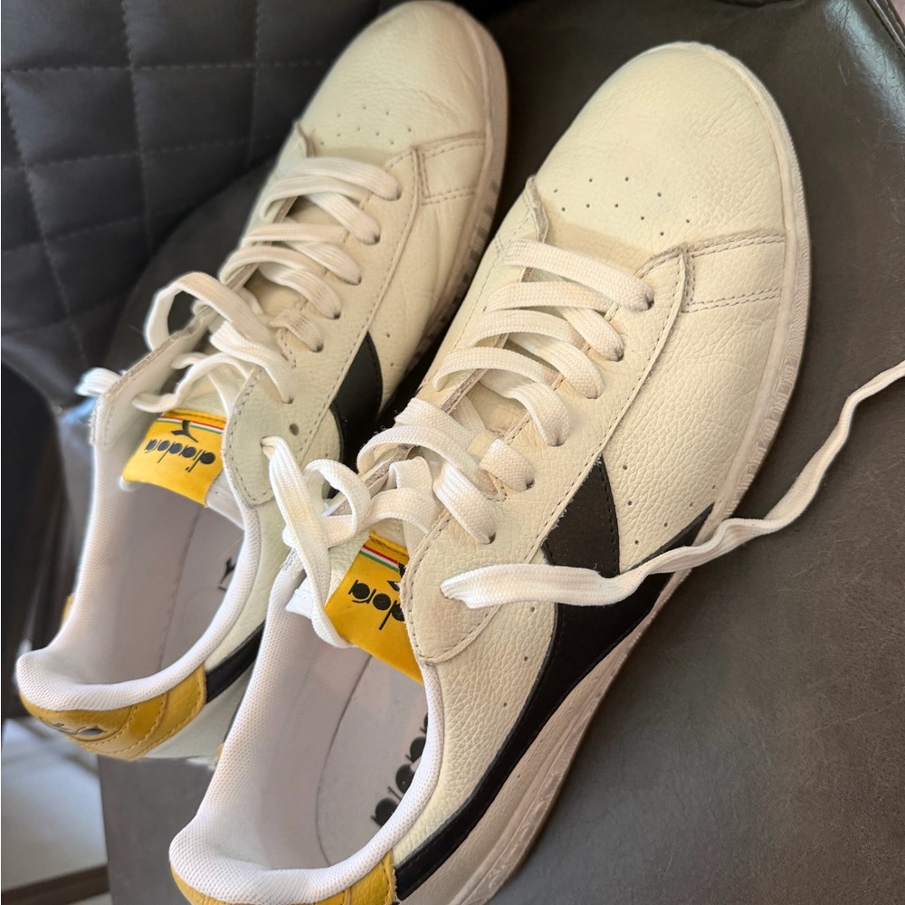 Diadora White Leather Sneakers with Black Side Stripe and Yellow Heel Tab